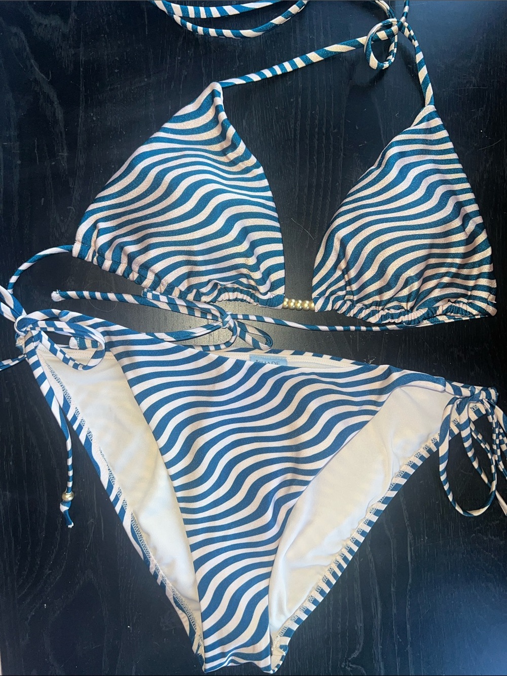 Amazingly print Green and Cream color Wave Print Triangle Bikini Size Large  B38